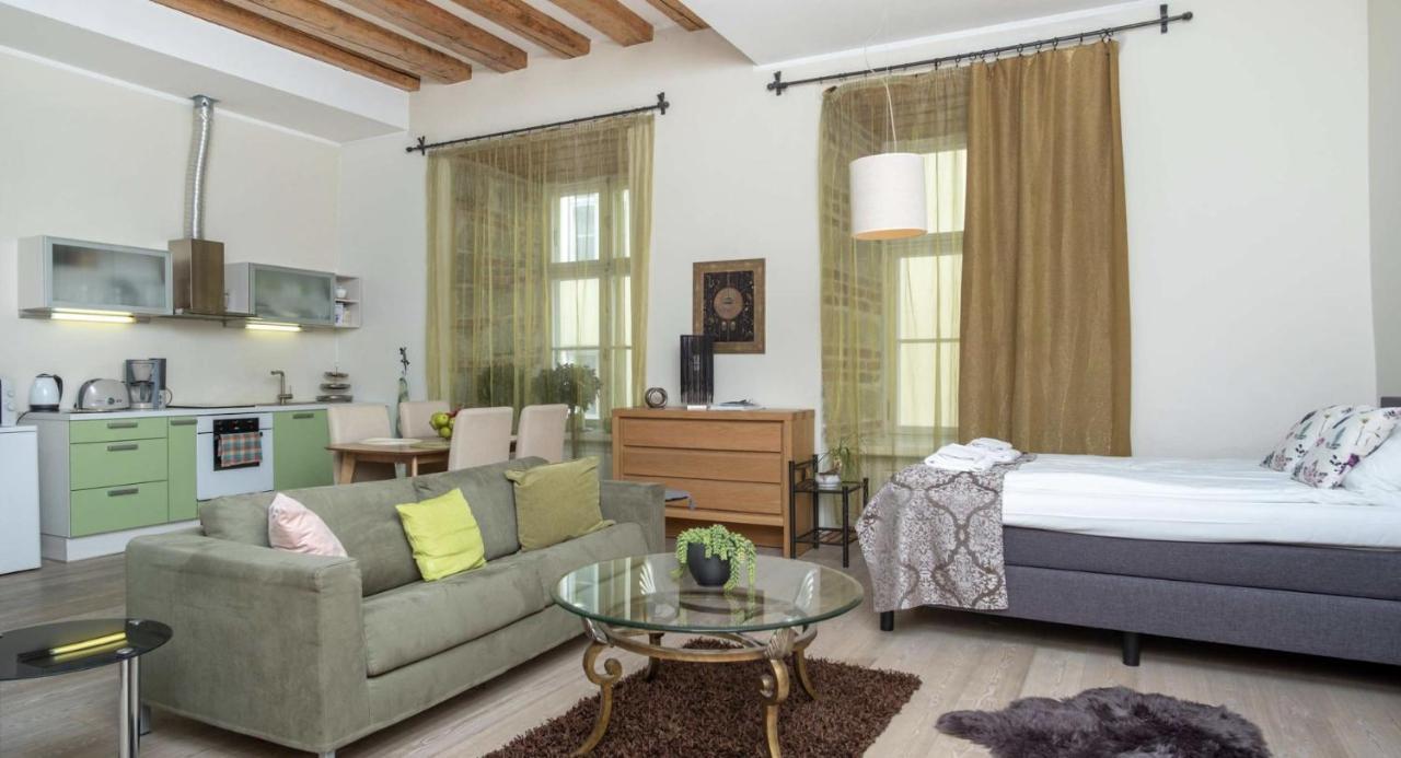 Spacious Studio Apartment In The Heart Of Old Town Talin Exterior foto