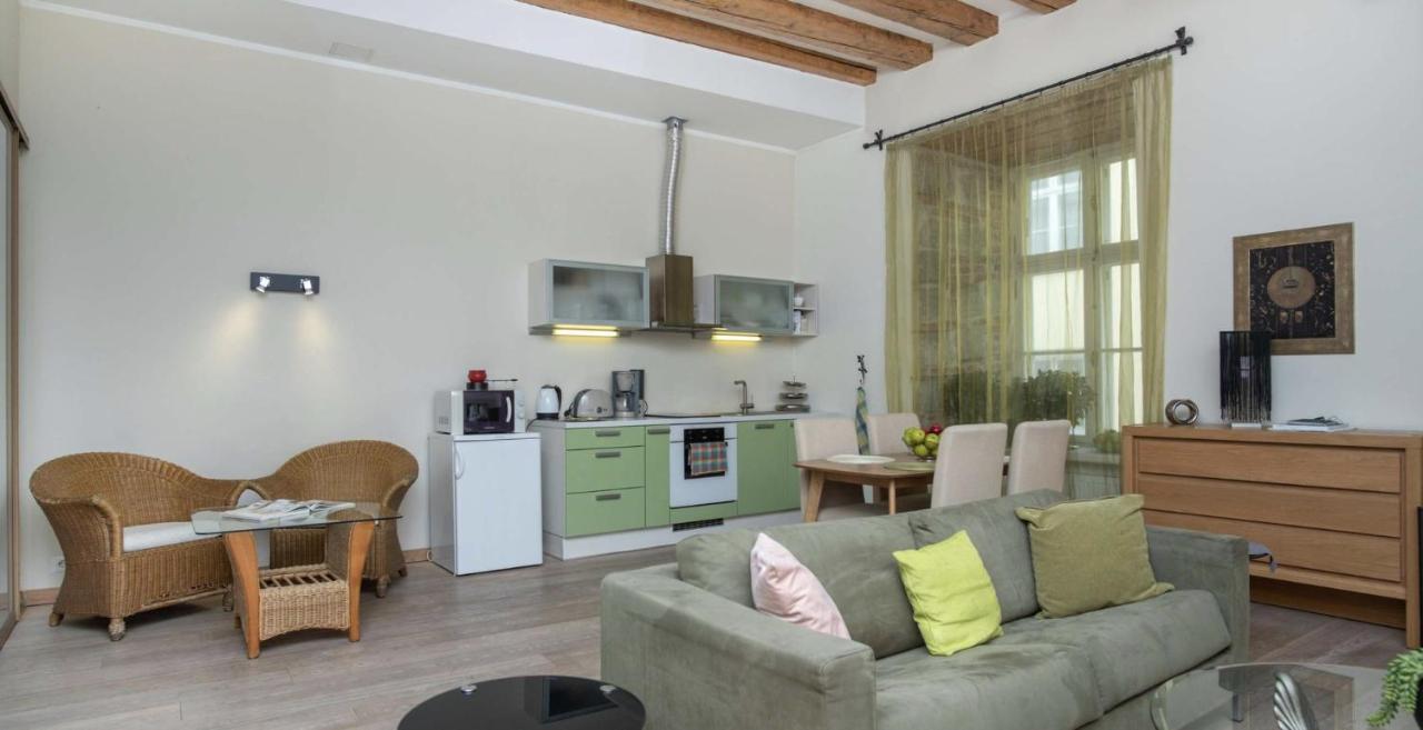 Spacious Studio Apartment In The Heart Of Old Town Talin Exterior foto